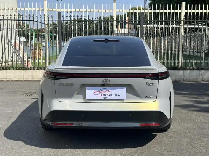Toyota bZ7 2026 Model 710 Ultra LiDAR Edition – фото 5