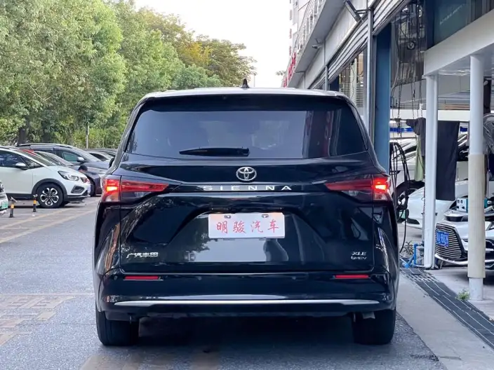Toyota Sienna 2027 Model Hybrid 2.5L Deluxe Edition – фото 5