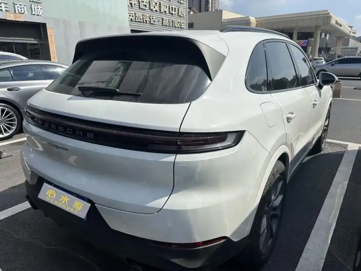 Cayenne 2024 Model Cayenne 3.0T