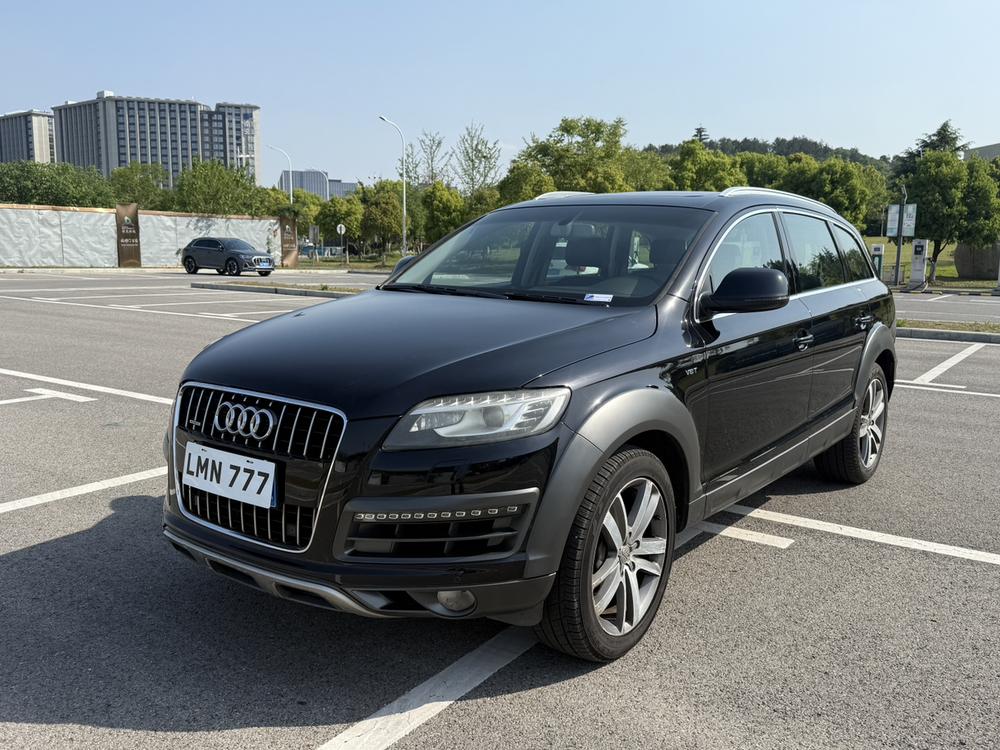 Audi Q7 2015 модификация 40 TFSI Collector Edition тип – фото 1