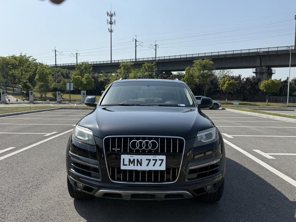 Audi Q7 2015 модификация 40 TFSI Collector Edition тип – фото 2