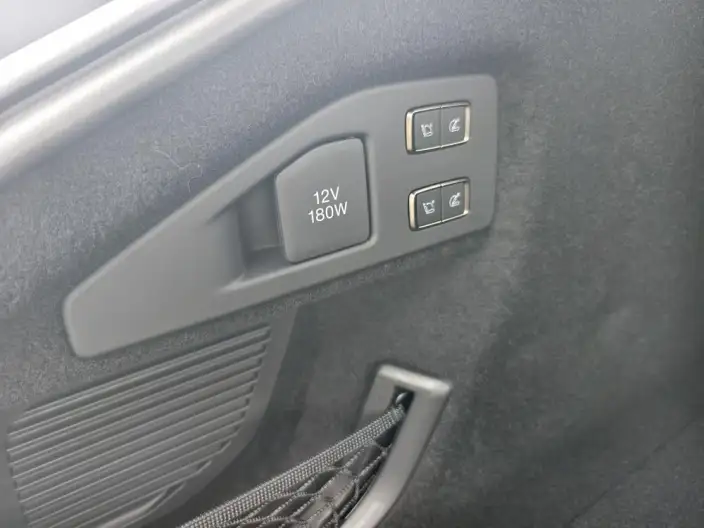 HiPhi Z 2023 Model City Edition 5 seat – фото 9