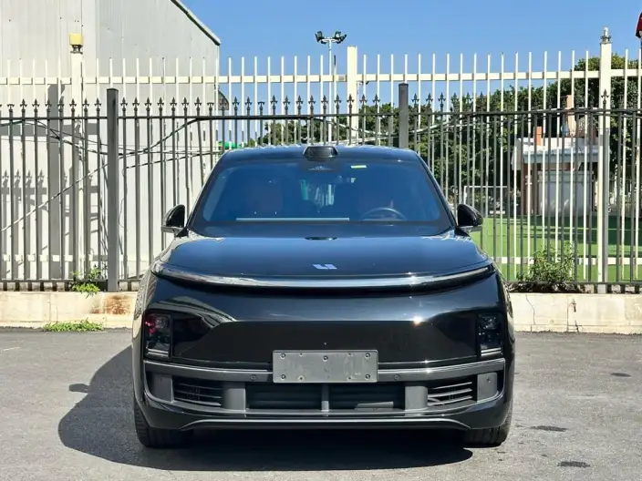 Li Auto L9 2024 Model Ultra Edition – фото 2