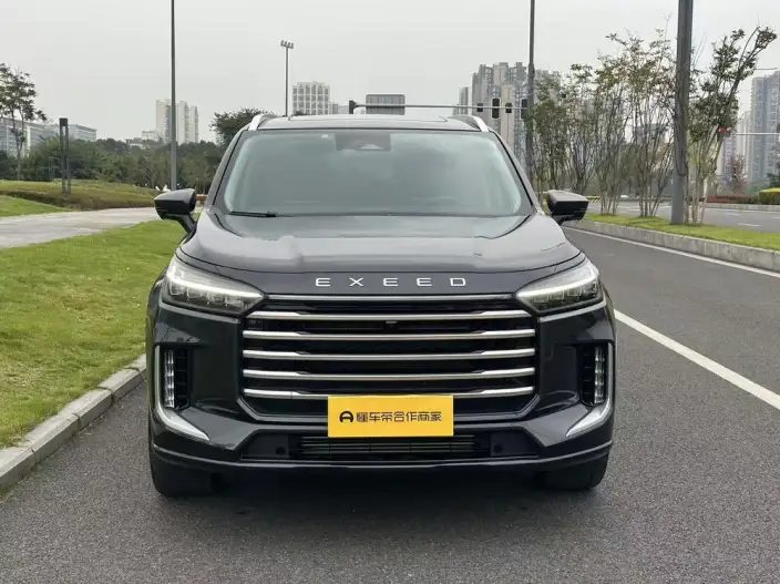 EXEED Lanyue 2025 Model 2.0T 4WD Star Edition - VII seat