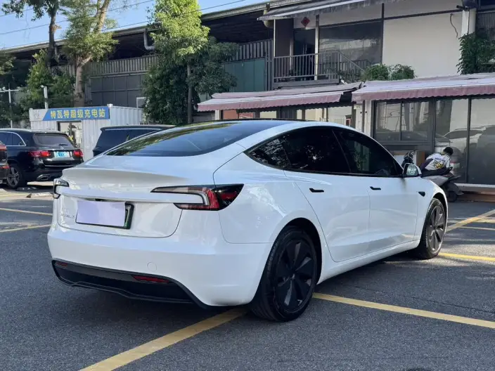 Model 3 2025 Model Rear-wheel drive version – фото 6