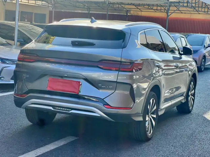 BYD Song PLUS EV 2025 Model 520KM Luxury Model – фото 6