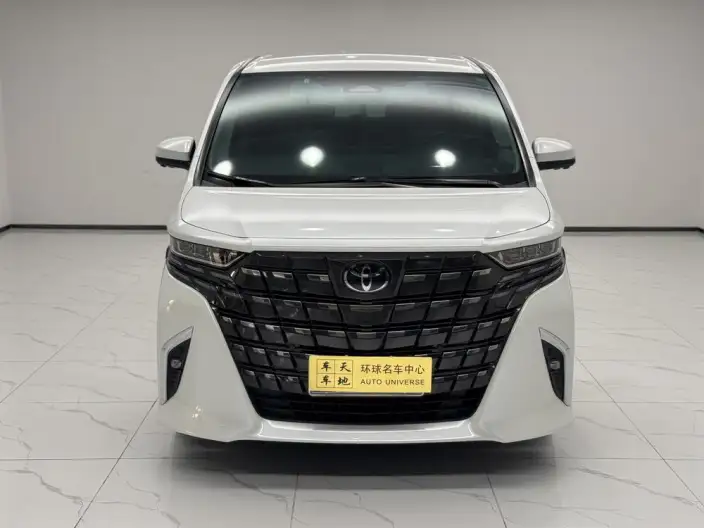 Elfa 2023 Model 2.5L Intelligent Hybrid 4WD Premium