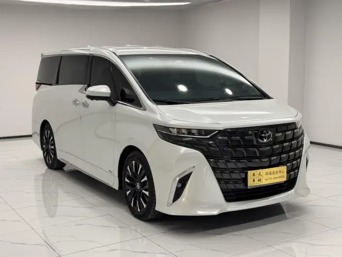 Elfa 2023 Model 2.5L Intelligent Hybrid 4WD Premium