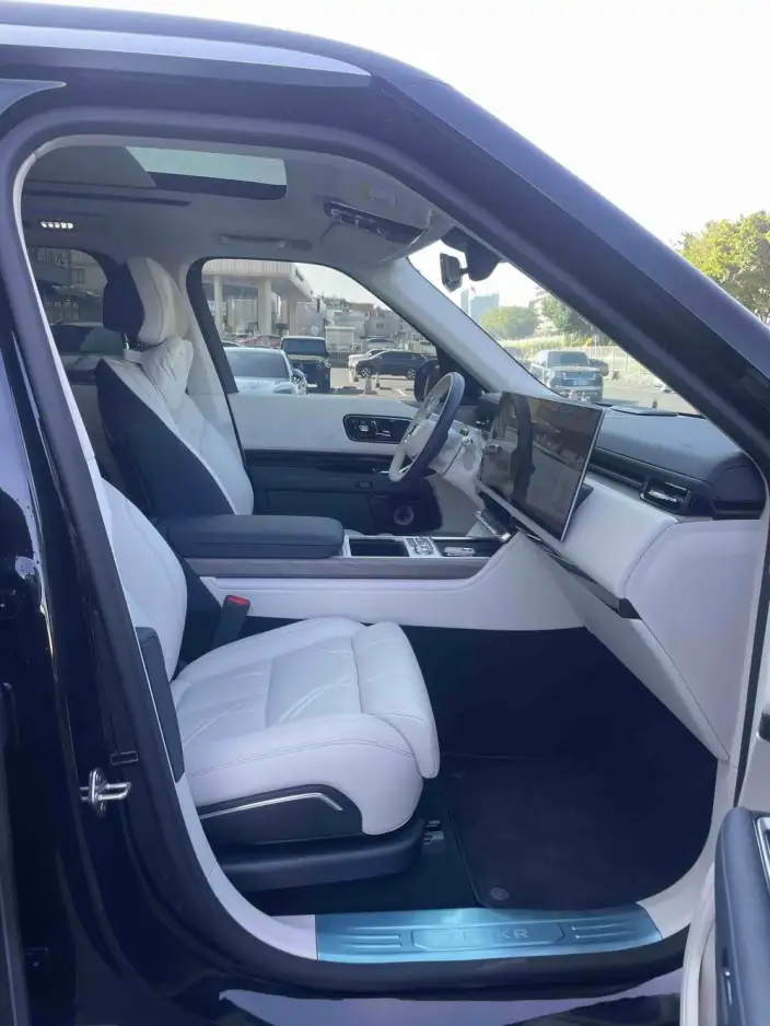 ZEEKR 9X 2025 Model Hyper Edition 70kWh VI seat – фото 10