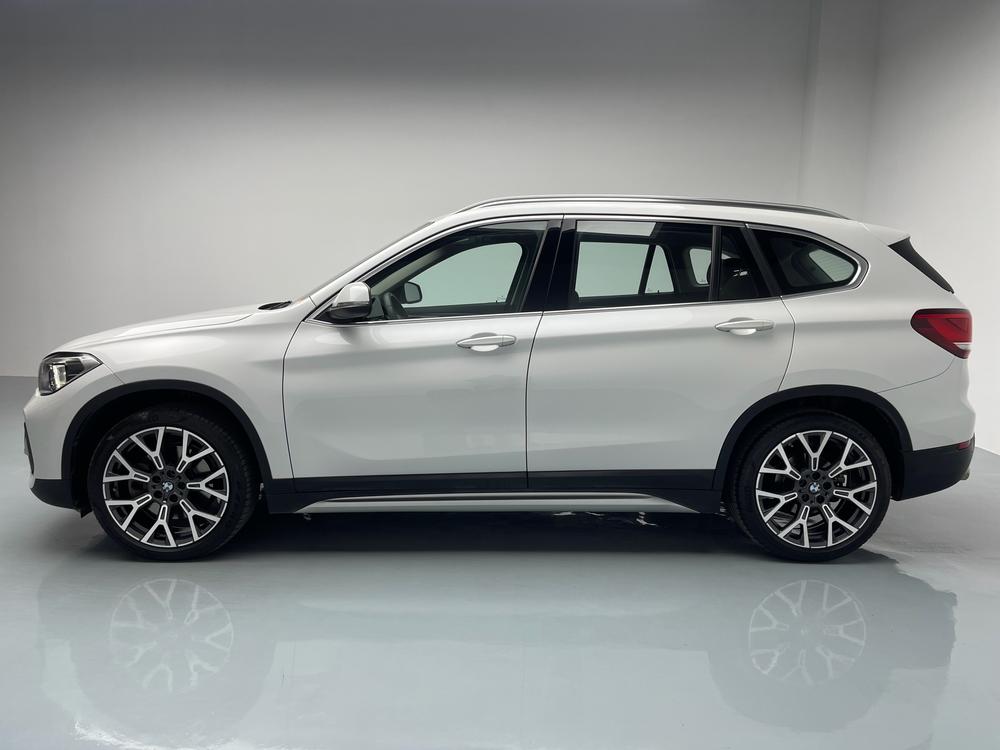 BMW X1 2022 xDrive25Li Premium – фото 4