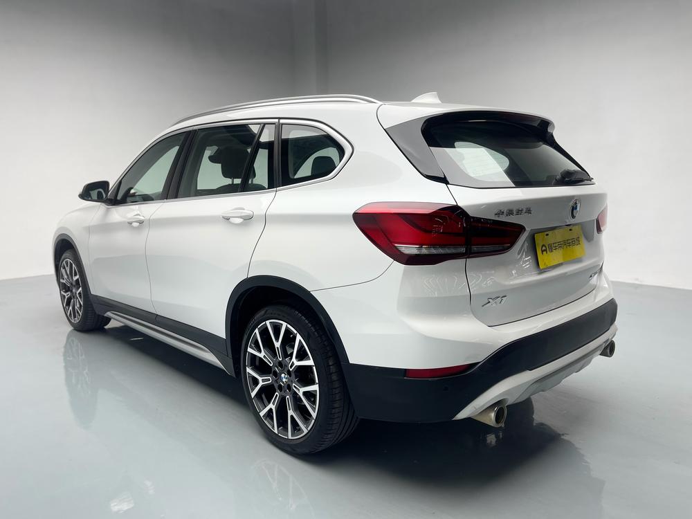 BMW X1 2022 xDrive25Li Premium – фото 5