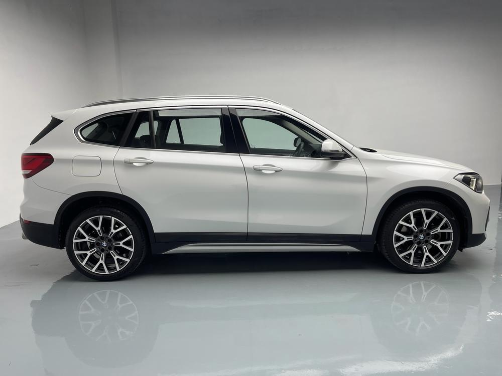 BMW X1 2022 xDrive25Li Premium – фото 8