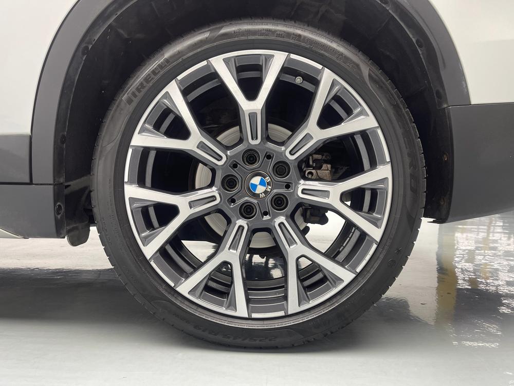 BMW X1 2022 xDrive25Li Premium – фото 9