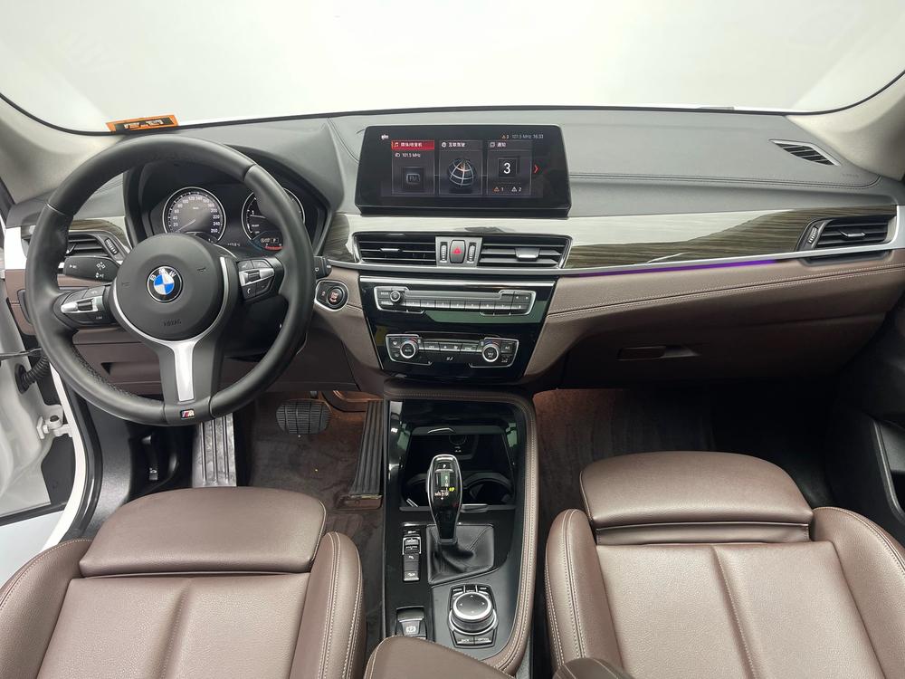 BMW X1 2022 xDrive25Li Premium – фото 14