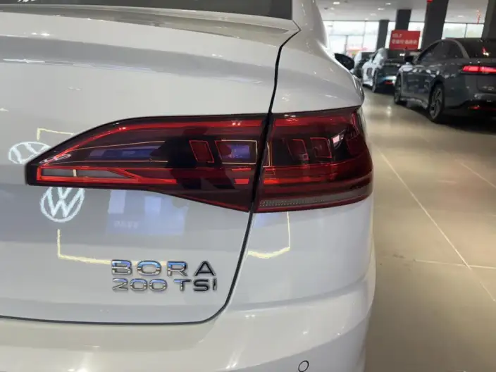 Volkswagen Bora 2024 Model 200TSI DSG Smooth Ride Edition – фото 7