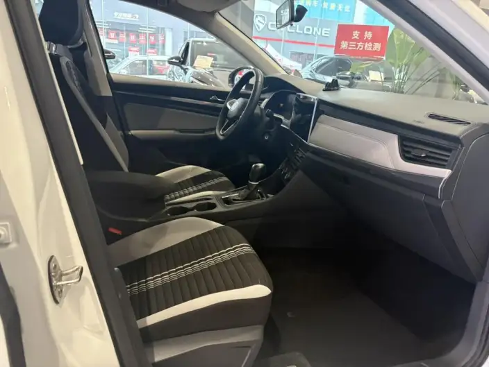 Volkswagen Bora 2024 Model 200TSI DSG Smooth Ride Edition – фото 9