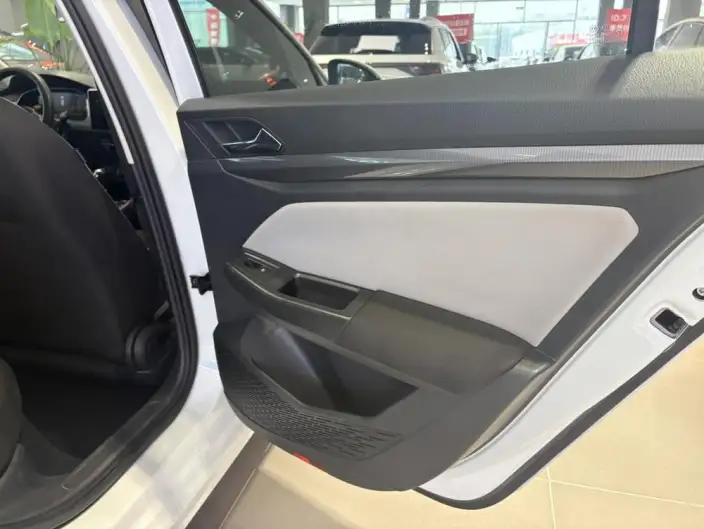 Volkswagen Bora 2024 Model 200TSI DSG Smooth Ride Edition – фото 10