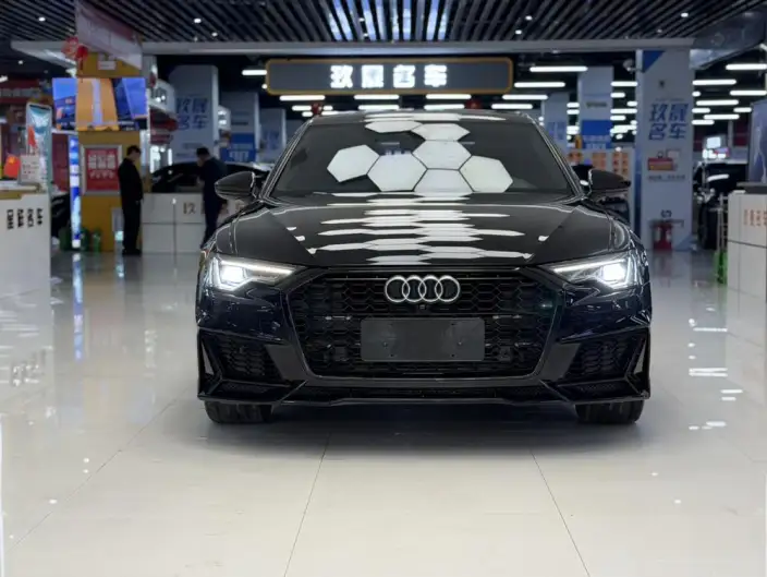 Audi A6L 2024 Model 45 TFSI quattro Exclusive Dynamic Model