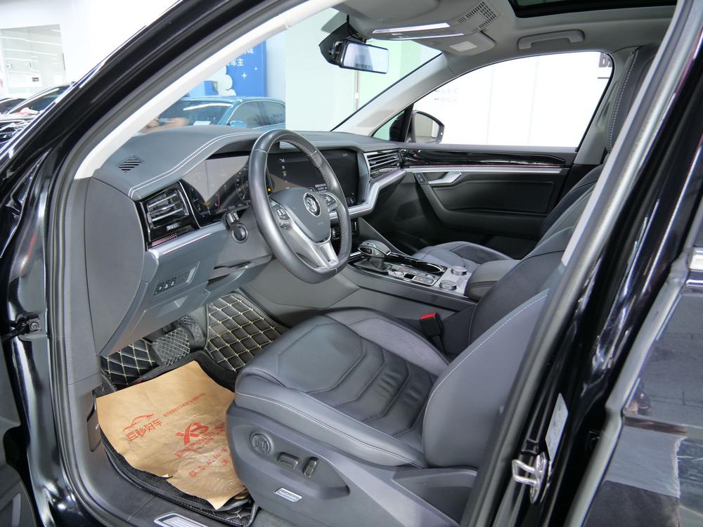 Volkswagen Touareg Модель 2020 года 3.0TSI Rapid Xiang Edition – фото 14