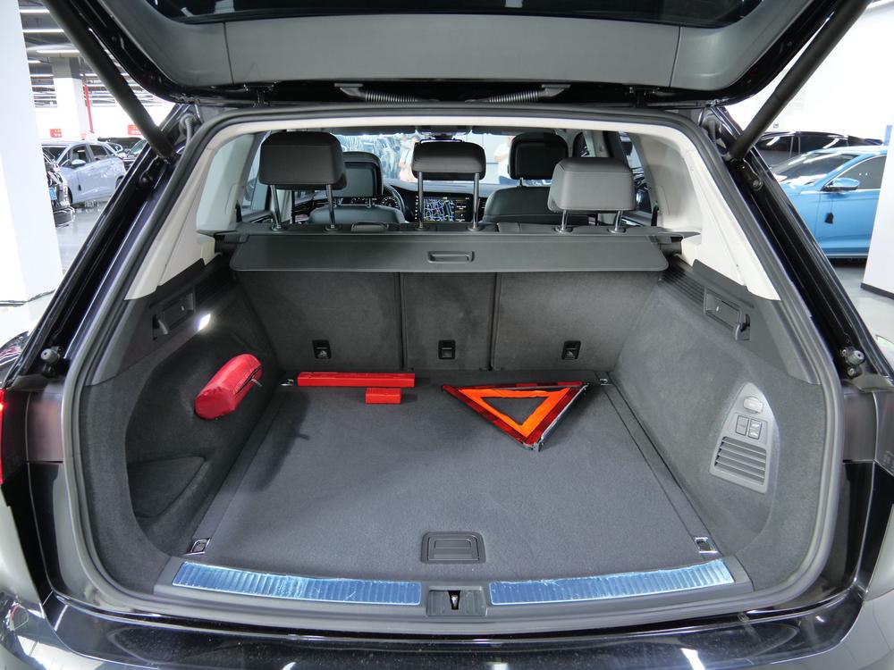 Volkswagen Touareg Модель 2020 года 3.0TSI Rapid Xiang Edition – фото 18