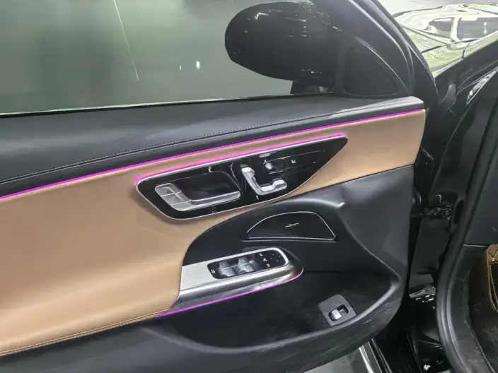 Mercedes-Benz E-Class 2024 Model E 260 L sedan – фото 9