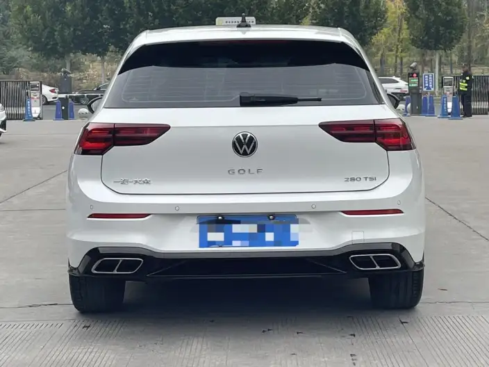 Volkswagen Golf 2021 Model 280TSI DSG R-Line – фото 5