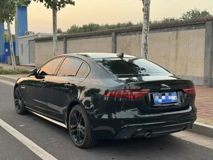 Jaguar XE L 2022 Model 2.0T 250PS R-DYNAMIC S Enterprising Sports Edition – фото 5