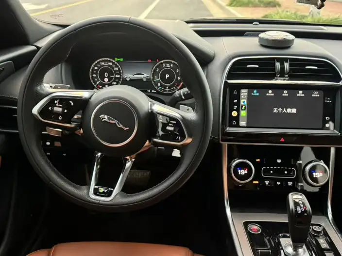 Jaguar XE L 2022 Model 2.0T 250PS R-DYNAMIC S Enterprising Sports Edition – фото 10