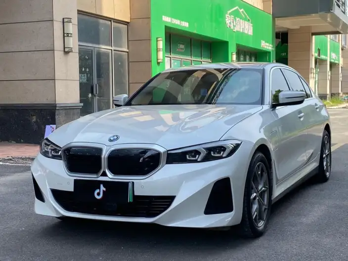 BMW i3 2023 Model eDrive35L – фото 1