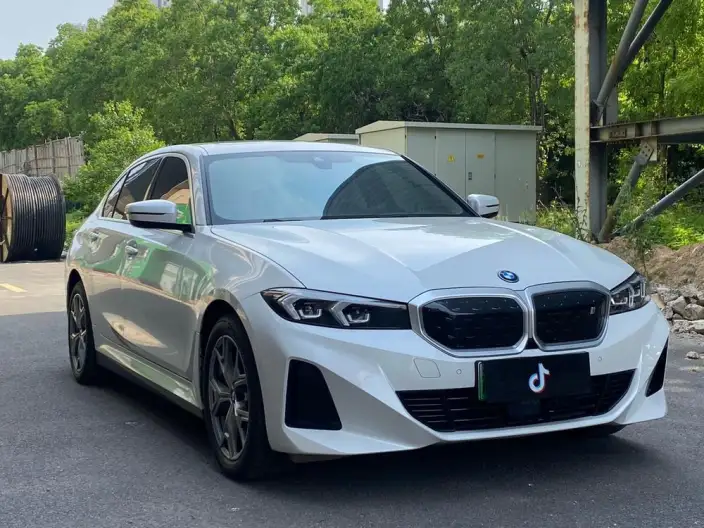 BMW i3 2023 Model eDrive35L – фото 3