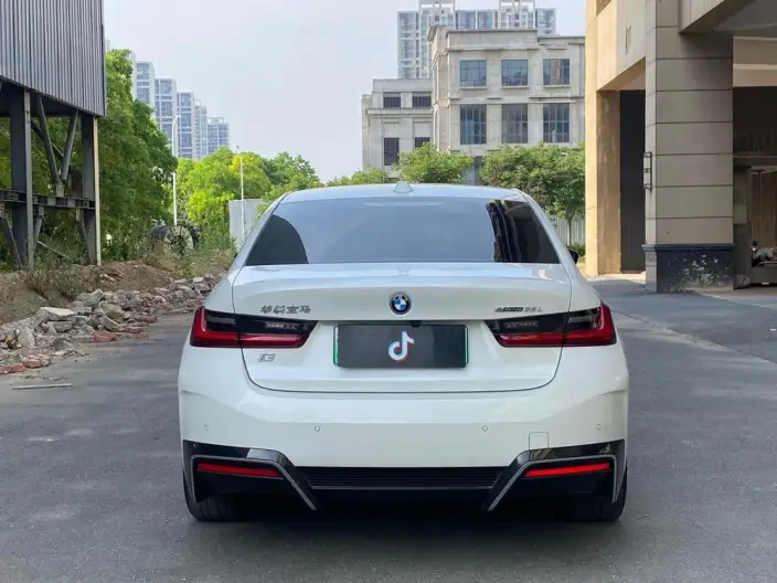 BMW i3 2023 Model eDrive35L – фото 6
