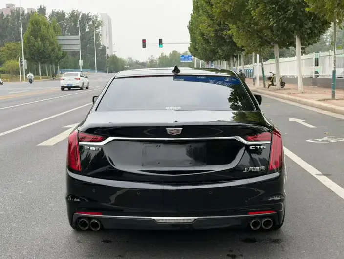 Cadillac CT6 2022 Model 28T Luxury Model – фото 5