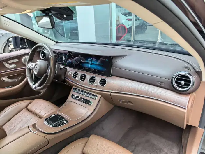 Mercedes-Benz E-Class PHEV 2022 Model Facelift E 350 e L Sports sedan – фото 6