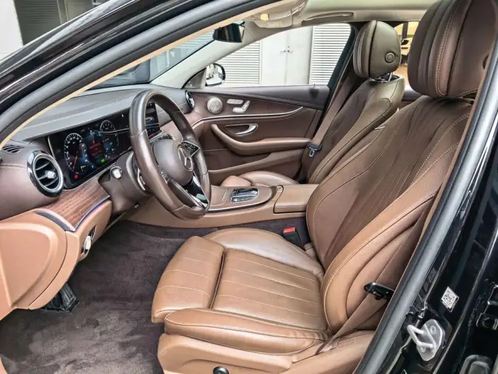 Mercedes-Benz E-Class PHEV 2022 Model Facelift E 350 e L Sports sedan – фото 9