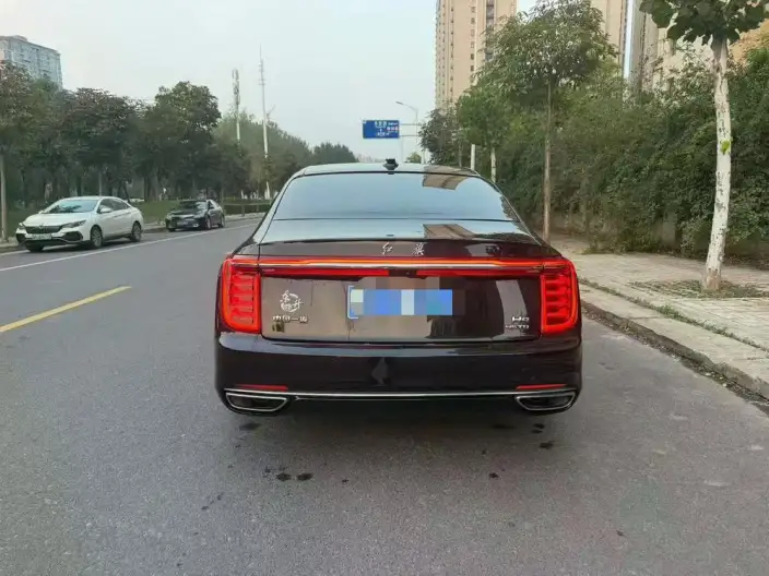 HONGQI H9 2022 Model 2.0T Flag Enjoy Edition – фото 5