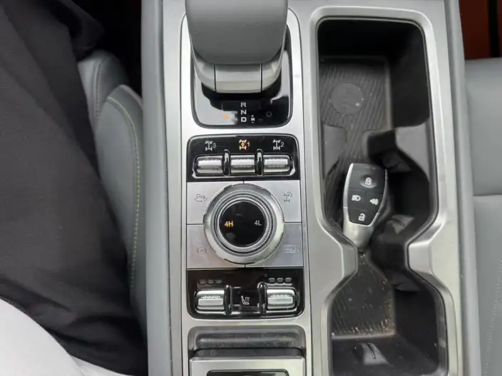 BAIC BJ40 2026 Model 2.0D Automatic Diesel Edition – фото 9