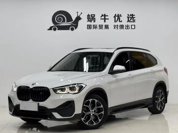 BMW X1 2022 Model sDrive20Li Exclusive Model – фото 1