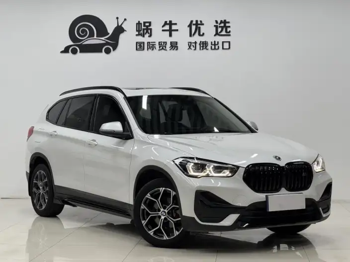 BMW X1 2022 Model sDrive20Li Exclusive Model – фото 3