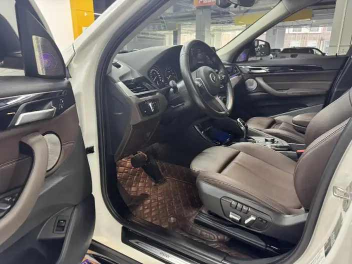 BMW X1 2022 Model sDrive20Li Exclusive Model – фото 9