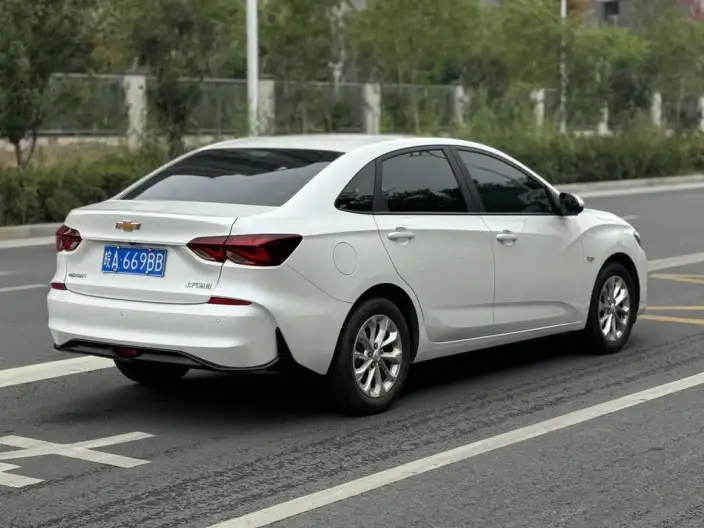 Chevrolet Corolla 2024 Model 1.5L DCT Yuexiang Edition – фото 6