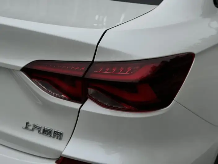 Chevrolet Corolla 2024 Model 1.5L DCT Yuexiang Edition – фото 8