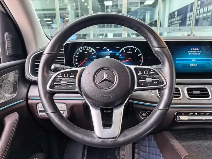 Mercedes-Benz GLE Imported 2022 Model Facelift GLE 450 4MATIC Luxury Model – фото 8