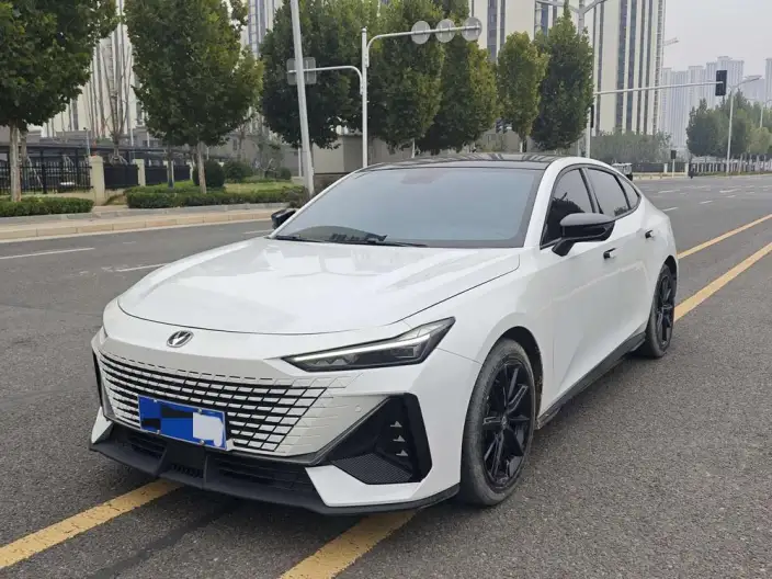 Changan UNI-V 2023 Model 1.5T Noble Model