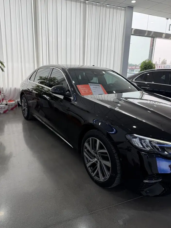 Mercedes-Benz E-Class 2024 Model E 300 L Fashion Model sedan – фото 3