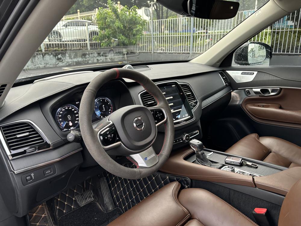 Volvo XC90 Модель 2020 года T6 4WD Smart Elegance Deluxe Edition 7 seat – фото 19
