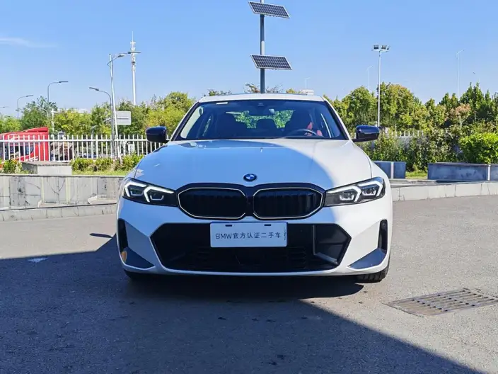 BMW 3 Series 2025 Model 330Li M Sports Night Set – фото 2