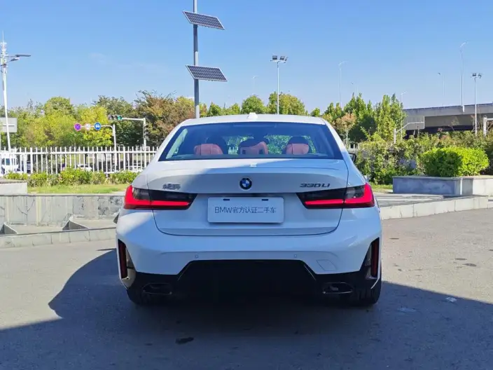 BMW 3 Series 2025 Model 330Li M Sports Night Set – фото 6