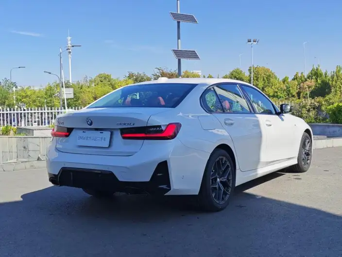 BMW 3 Series 2025 Model 330Li M Sports Night Set – фото 7