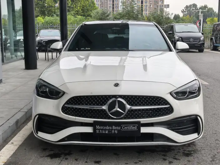 Mercedes-Benz C-Class 2024 Model Facelift II C 260 L Sports Edition – фото 2