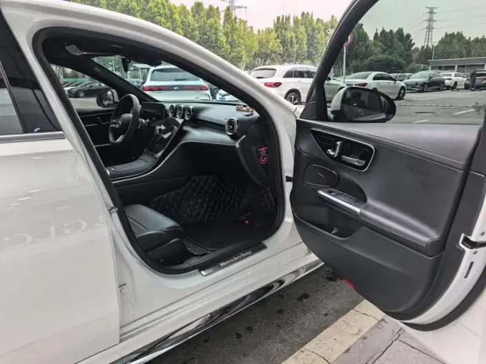 Mercedes-Benz C-Class 2024 Model Facelift II C 260 L Sports Edition – фото 6